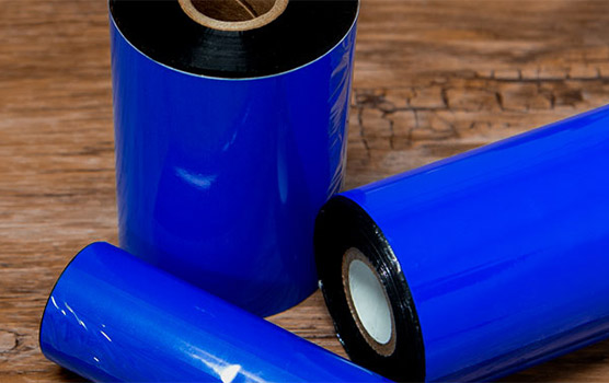 Coated side in thermal ribbons